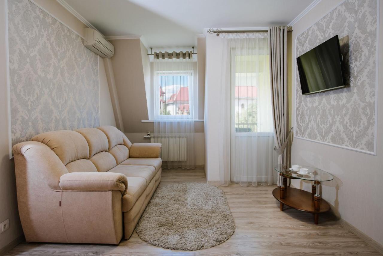 Arkada Sanatorium Hotel Truskavets Buitenkant foto